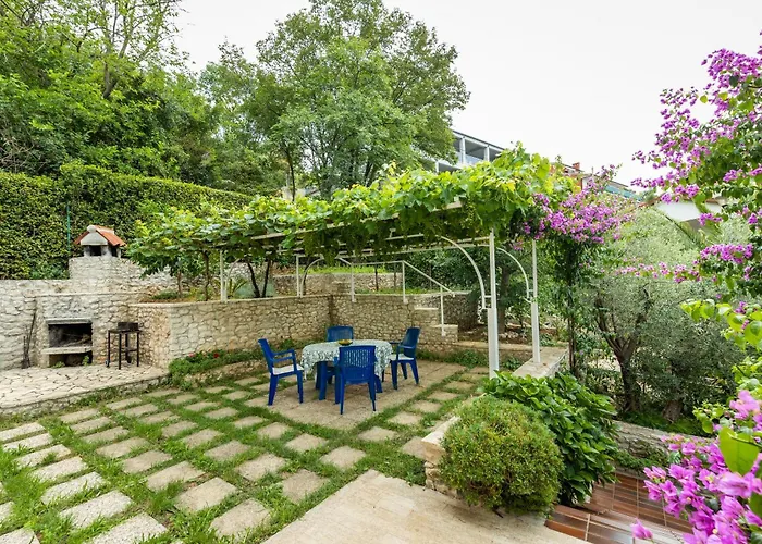 With Parking Space Rabac, Labin - 12107 Appartement Rabac