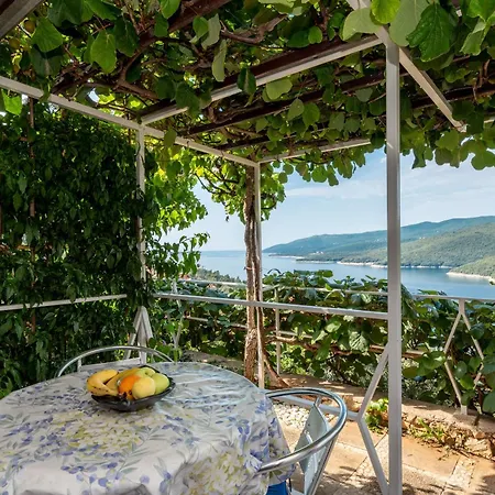Διαμέρισμα With Parking Space Rabac, Labin - 12107 *