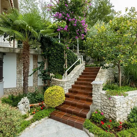 Appartement With Parking Space Rabac, Labin - 12107